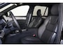 Volvo XC90 T8 Recharge AWD Ultra Dark Exec. Ed. - Luchtvering - Panorama/schuifdak - IntelliSafe Assist & Surround - 360º Camera - Bowers & Wilkins audio - Adaptieve LED koplampen - Verwarmde voorstoelen, stuur & achterbank - Parkeersensoren voor & achter - Elektr. bedienb. voorstoelen met geheugen - Geventileerde voorstoelen - Head up display - Draadloze tel. lader - Extra getint glas - 22' LMV