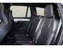 Volvo XC90 T8 Recharge AWD Ultra Dark Exec. Ed. - Luchtvering - Panorama/schuifdak - IntelliSafe Assist & Surround - 360º Camera - Bowers & Wilkins audio - Adaptieve LED koplampen - Verwarmde voorstoelen, stuur & achterbank - Parkeersensoren voor & achter - Elektr. bedienb. voorstoelen met geheugen - Geventileerde voorstoelen - Head up display - Draadloze tel. lader - Extra getint glas - 22' LMV