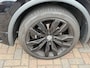 Volkswagen Tiguan Allspace 1.5 TSI R-Line Business+ 7p. / AUTOMAAT/ PANO/ TREKHAAK/ APP-CONNECT/ ACC/ PARK.SENSOR. + CAMERA/ STOELVERWARM./ HARMAN&KARDON/ ELEK.ACHTERKLEP/ HEAD-UP/ KEYLESS/ NAVI/ DAB/ CLIMA/ LED