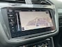 Volkswagen Tiguan Allspace 1.5 TSI R-Line Business+ 7p. / AUTOMAAT/ PANO/ TREKHAAK/ APP-CONNECT/ ACC/ PARK.SENSOR. + CAMERA/ STOELVERWARM./ HARMAN&KARDON/ ELEK.ACHTERKLEP/ HEAD-UP/ KEYLESS/ NAVI/ DAB/ CLIMA/ LED