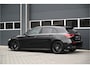 Mercedes-Benz A-klasse 200 AMG / PANO / NIGHT / SFEERVERLICHTING / WIDESCREEN / CAMERA / LED / 19"