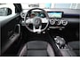 Mercedes-Benz A-klasse 200 AMG / PANO / NIGHT / SFEERVERLICHTING / WIDESCREEN / CAMERA / LED / 19"