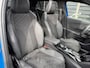 Peugeot e-2008 GT Pack 50 kWh 136PK Automaat Navigatie, Achteruitrijcamera, Keyless, Panoramadak, Apple Carplay, Android Auto