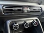 Citroën C3 Hybrid 110 pk Plus Automaat VOORRAADVOORDEEL | Apple Carplay / Android Auto | Parkeersensoren | 17 inch Velgen