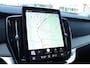Volvo XC90 T8 Plug-in hybrid AWD Ultra Dark | Luchtvering | Panoramadak | Trekhaak | Premium audio by Bowers & Wilkins | Verwarmbare voorstoelen met massagefunctie | Head-up display | 360 graden camera |