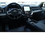 Volvo XC90 T8 Plug-in hybrid AWD Ultra Dark | Luchtvering | Panoramadak | Trekhaak | Premium audio by Bowers & Wilkins | Verwarmbare voorstoelen met massagefunctie | Head-up display | 360 graden camera |