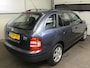 Skoda Fabia Combi 1.4-16V Elegance - Airco - Distributieriem vervangen