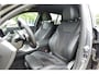 BMW 3-Serie Touring 330i High Executive M-sport | Adaptieve Cruise | Trekhaak | Camera | CarPlay | LED |