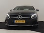 Mercedes-Benz A-klasse 180 Business Solution AMG | Cruise control | Climate control | Sport stoelen | Apple carplay Android auto | Elecktr ramen | LED | 17"LMV