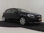 Mercedes-Benz A-klasse 180 Business Solution AMG | Cruise control | Climate control | Sport stoelen | Apple carplay Android auto | Elecktr ramen | LED | 17"LMV