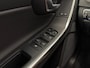 Volvo V60 2.0 D3 Polar+ Dynamic / 1e eig. / NL-auto / Schuifdak