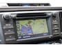 Toyota RAV4 2.0 Dynamic 4WD Handgeschakeld | Climate control met 2 gescheiden klimaatzones | Toyota Touch® 2 met 6 speakers | parkeerhulpcamera achter | lichtsensor (automatische verlichting) | automatisch dimmen