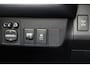 Toyota RAV4 2.0 Dynamic 4WD Handgeschakeld | Climate control met 2 gescheiden klimaatzones | Toyota Touch® 2 met 6 speakers | parkeerhulpcamera achter | lichtsensor (automatische verlichting) | automatisch dimmen