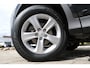 Toyota RAV4 2.0 Dynamic 4WD Handgeschakeld | Climate control met 2 gescheiden klimaatzones | Toyota Touch® 2 met 6 speakers | parkeerhulpcamera achter | lichtsensor (automatische verlichting) | automatisch dimmen