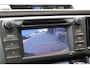 Toyota RAV4 2.0 Dynamic 4WD Handgeschakeld | Climate control met 2 gescheiden klimaatzones | Toyota Touch® 2 met 6 speakers | parkeerhulpcamera achter | lichtsensor (automatische verlichting) | automatisch dimmen