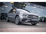 Mercedes-Benz GLA 250 e Star Edition AMG Line ** Panodak ** Keyless ** Camera ** Carplay EV rijbereik tot 70km