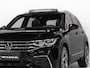 Volkswagen Tiguan 1.5 TSI R-Line Business+ Pano Leer Keyless IQ Lights
