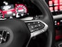 Volkswagen Golf 1.0 eTSI Life Pano ACC Stoelv