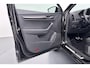 Skoda Karoq 1.5 TSI ACT Sportline Business Sportief silhouet in Black Magic, met alle ruimte die je van een Karoq verwacht