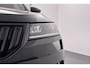 Skoda Karoq 1.5 TSI ACT Sportline Business Sportief silhouet in Black Magic, met alle ruimte die je van een Karoq verwacht