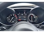 Alfa Romeo Giulia 2.0 T Veloce Italiaans temperament met een indrukwekkende sportieve uitstraling