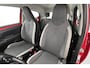 Toyota Aygo 1.0 VVT-i x-play Kleurrijke stadsauto met een vrolijk karakter
