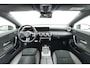 Mercedes-Benz A-klasse 180 AMG Line Sportief uiterlijk met een vleugje Burmester-luxe