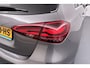 Mercedes-Benz A-klasse 180 AMG Line Sportief uiterlijk met een vleugje Burmester-luxe