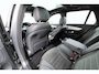 Mercedes-Benz GLC 300e 4MATIC Business Solution AMG Luxueuze plug-in hybride SUV met sportieve AMG-uitstraling