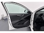Kia Niro EV Light Edition 64.8 kWh Volledig elektrisch rijden met slimme rijhulpsystemen aan boord