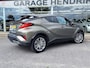 Toyota C-HR / C-HR+ 2.0 Hybrid Executive | Leder Stof | Adaptive CC | LED | Camera | Climate | Facelift |