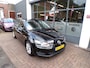 Volkswagen Golf 1.0 TSI Connected Series CILMA,NAVI,PDC !!!