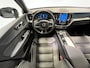 Volvo XC60 2.0 T6 Plug-in hybrid AWD Plus Black Edition | Panoramadak | Wegklapbare trekhaak | LED koplampen |