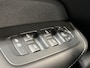 Volvo XC60 2.0 T6 Plug-in hybrid AWD Plus Black Edition | Panoramadak | Wegklapbare trekhaak | LED koplampen |