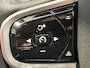Volvo XC60 2.0 T6 Plug-in hybrid AWD Plus Black Edition | Panoramadak | Wegklapbare trekhaak | LED koplampen |