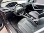 Peugeot 2008 1.2 PureTech / Automaat / Pano / Navi / Leer