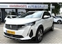 Peugeot 3008 1.6 Stekker Hybride 225 Luxe Allure * Automaat * Plug in * Super Luxe * * Navigatie * 1/2 Leder * Dodehoekbewaking * Stoelverwarming * L.M. Velgen * Trekhaak * WallBox Stekker * Vingerhoets; Vierde Generatie Eersteklas Service. Al meer dan 100 jaar een begrip in de Brabantse Kempen