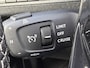 Peugeot 3008 1.6 Stekker Hybride 225 Luxe Allure * Automaat * Plug in * Super Luxe * * Navigatie * 1/2 Leder * Dodehoekbewaking * Stoelverwarming * L.M. Velgen * Trekhaak * WallBox Stekker * Vingerhoets; Vierde Generatie Eersteklas Service. Al meer dan 100 jaar een begrip in de Brabantse Kempen