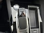 Peugeot 3008 1.6 Stekker Hybride 225 Luxe Allure * Automaat * Plug in * Super Luxe * * Navigatie * 1/2 Leder * Dodehoekbewaking * Stoelverwarming * L.M. Velgen * Trekhaak * WallBox Stekker * Vingerhoets; Vierde Generatie Eersteklas Service. Al meer dan 100 jaar een begrip in de Brabantse Kempen