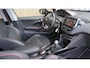 Peugeot 2008 1.2 131pk PureTech GT-line *Black Pack* Pano.Dak 17inch LM H-Leder Navi Cruise Control Trekhaak 129369km!