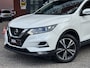 Nissan Qashqai 1.3 DIG-T N-Connecta // NAVI // APPLE CARPLAY - ANDROID AUTO // TREKHAAK // CAMERA // STOELVERWARMING // CLIMA // CRUISE //