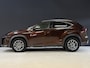 Lexus NX 300h AWD Luxury Line | 116.000km | Schuifdak | Apple Carplay | Camera