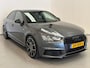 Audi A4 Limousine 1.4 TFSI Sport S-Line Black Edition / NL-auto / Sfeerverlichting