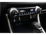 Toyota RAV4 2.5 Hybrid AWD Executive | Leder | Stoel-/stuurverwarming | Dodehoek detectie | Verwarmbare voorruit | Apple Carplay / Android Auto | Adaptive Cruise | Parkeersensoren voor/achter | Camera | Full LED | Keyless | 18 inch