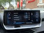 Peugeot 2008 Benzine 130 Pk * Hele Complete * * Trekhaak * Navigatie * Vierseizoenenbanden * Achteruitrij Camera * 1/2 Lederen Interieur * Keyless Start Button * Climate & Cruise Control * Vingerhoets; Vierde Generatie Eersteklas Service. Al meer dan 100 jaar een begrip in de Brabantse Kempen