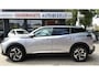 Peugeot 2008 Benzine 130 Pk * Hele Complete * * Trekhaak * Navigatie * Vierseizoenenbanden * Achteruitrij Camera * 1/2 Lederen Interieur * Keyless Start Button * Climate & Cruise Control * Vingerhoets; Vierde Generatie Eersteklas Service. Al meer dan 100 jaar een begrip in de Brabantse Kempen