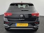 Volkswagen T-Roc 1.5 TSI 150pk DSG Style Business | Camera | Carplay/Android Auto | Parkeersensoren |