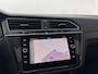 Volkswagen Tiguan 1.5 TSI R-Line Business+ DSG | Pano | Camera