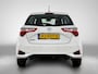 Toyota Yaris 1.5 VVT-i Aspiration | Navigatie | Cruise Control | Climate Control | Parkeersensoren Achter | Achteruitrijcamera | Bluetooth | Elektrische ramen voor |