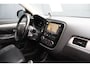 Mitsubishi Outlander 2.0 PHEV instyle - LEDER - LED - NAVIGATIE - CAMERA - TREKHAAK - SCHUIFDAK